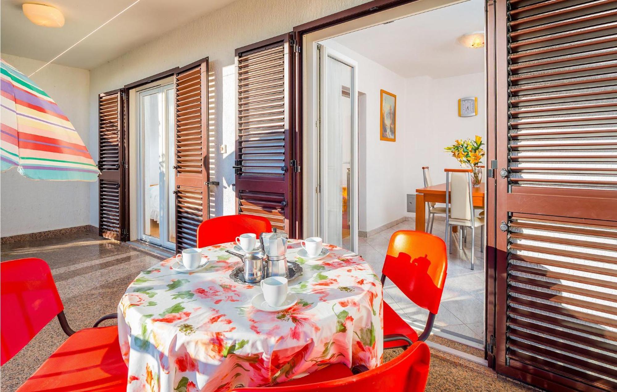 Awesome Apartment In Labin With Wifi Raša Exteriér fotografie